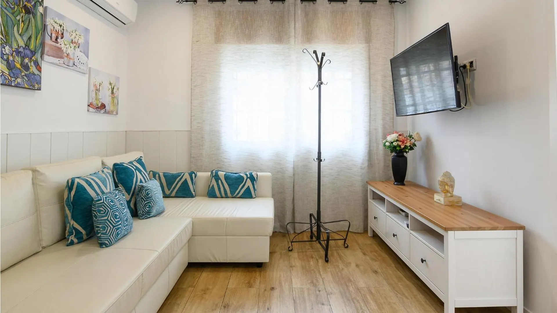 Prázdninový dům 2 Bedroom Lovely Home In Màlaga